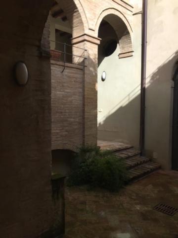 Antica Foligno 1600 Magic Apartment Εξωτερικό φωτογραφία